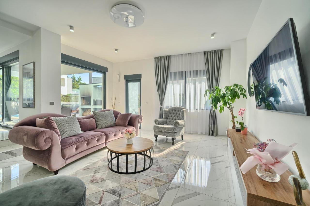 Villa Celestial Near Split ポドストラナ エクステリア 写真