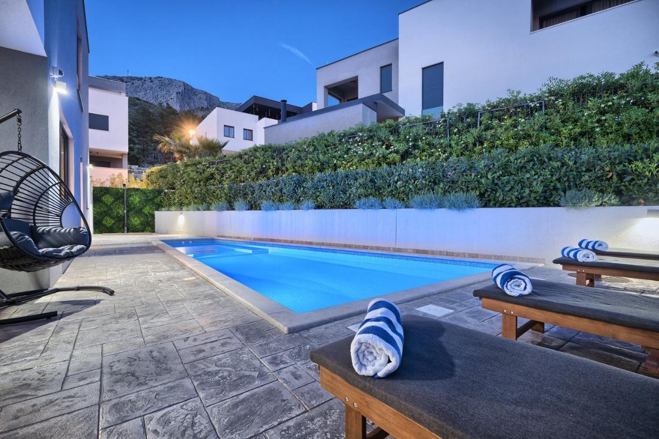 Villa Celestial Near Split ポドストラナ エクステリア 写真